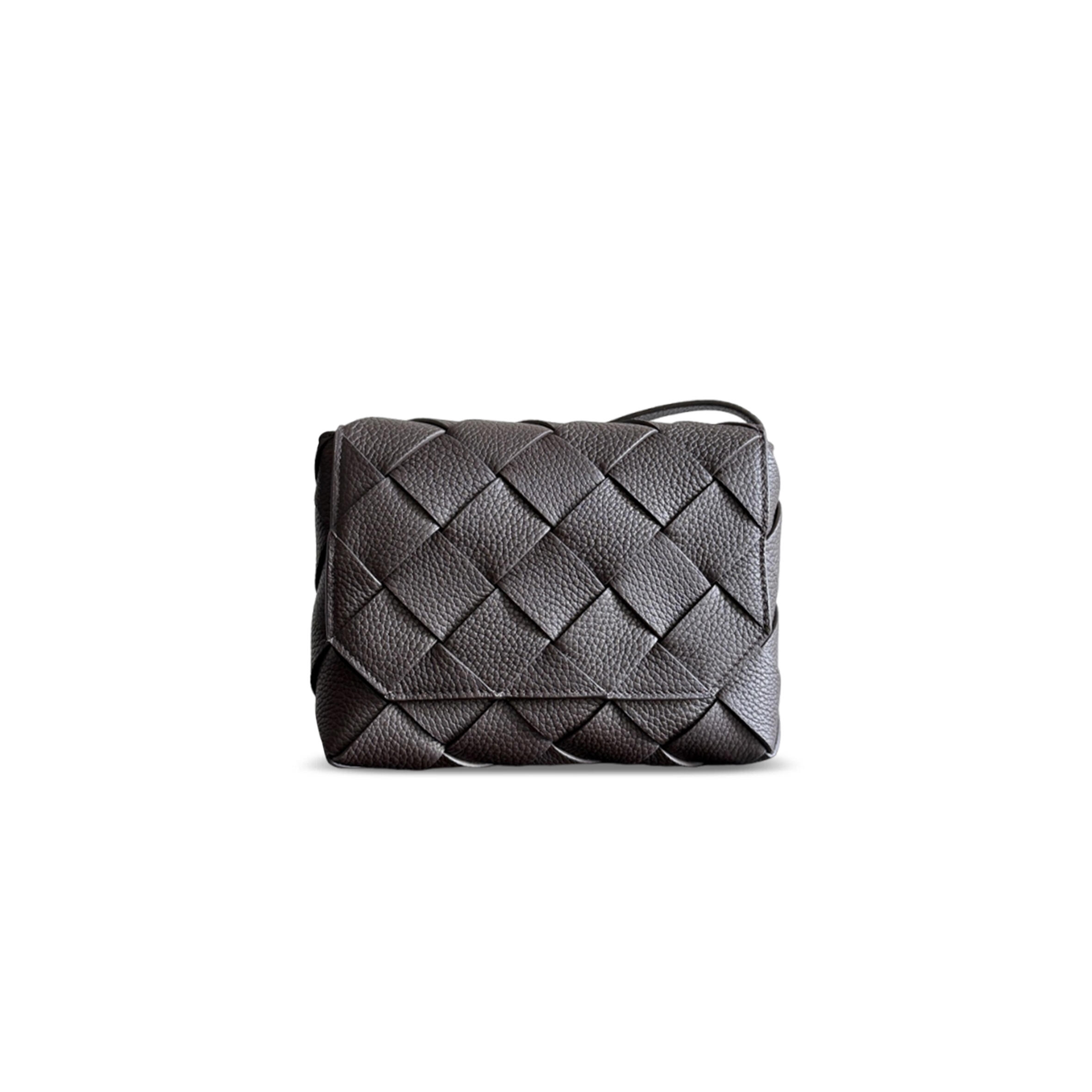 BOTTEGA VENETA DIAGO 795637 (22.5*16.5*5.5cm)